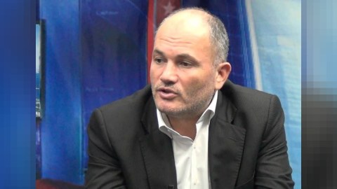 Azərbaycanlı jurnalisti yunan Kiprinə BURAXMADILAR