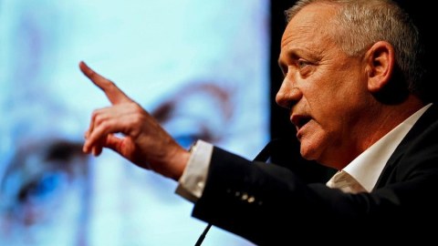 İsrailin müdafiə naziri Türkiyəyə gəlir 