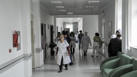 Toyda kütləvi ZƏHƏRLƏNMƏ