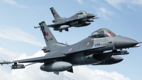 Ankara ABŞ-ın F-16 qırıcılarına alternativ danışıqlar aparır