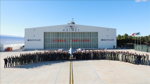 Azərbaycanın "Akıncı" pilotları məzun oldu  - FOTOLAR