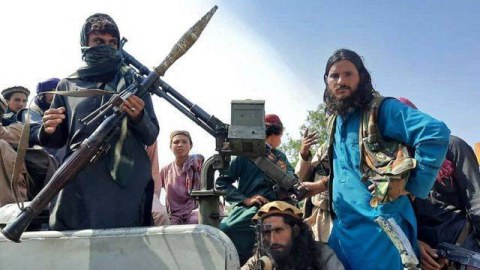 "Taliban" İŞİD-ə qarşı əməliyyat keçirdi - Ölənlər var
