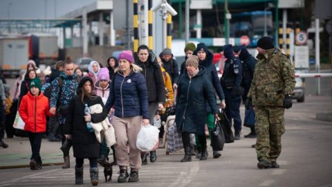 Avropa yeni qaçqın axınına HAZIRLAŞIR