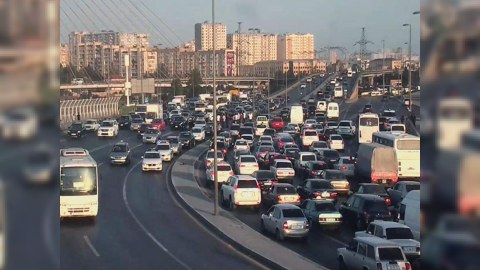 Ziya Bünyadov prospektində avtobus zolağı ÇƏKİLİR