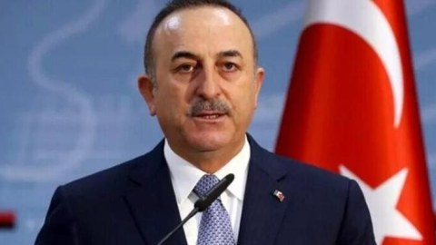 Çavuşoğlu britaniyalı həmkarı ilə Ukraynanı müzakirə etdi 