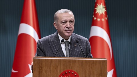 Ərdoğan Britaniya kralı ilə telefonla danışdı 