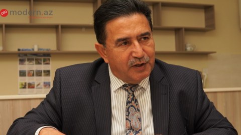 Əməkdar artist Şuşadakı evini teatra bağışladı