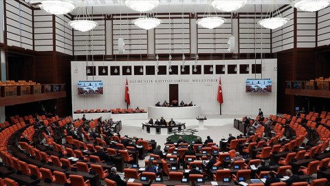 Türkiyə hərbçiləri Afrikada daha bir il qalacaq 