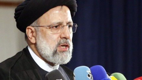 Rəisi hiddətləndi: "Bu terror cavabsız qalmayacaq"