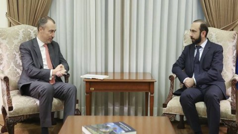 Toivo Klaar Mirzoyanla görüşdü