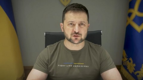 Rusiya Xersonu dünyadan təcrid etməyə çalışır
