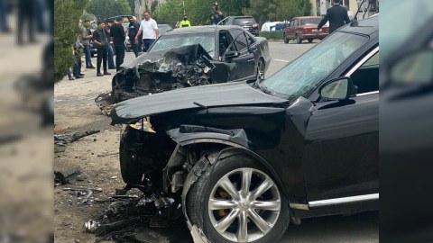 Ağdamda ağır qəza - Ölən və yaralanan var