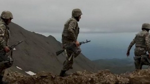 Ermənistan ordusunda insident - ÖLƏN VAR