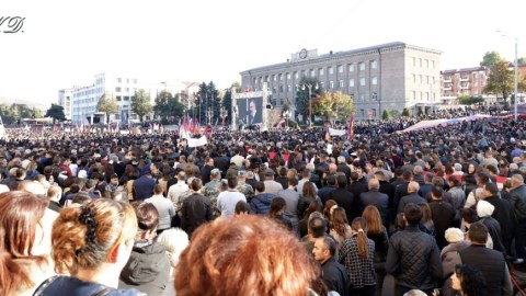 O qədər adamı Xankəndiyə Ermənistandan avtobuslarla gətiriblər