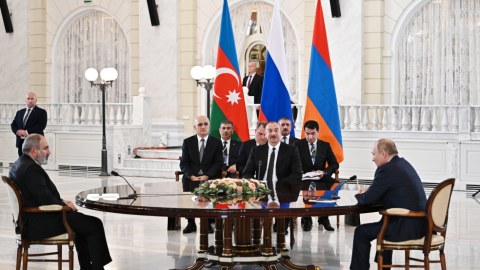 Əliyev Putini və Paşinyanı fakt qarşısında qoydu - Soçi görüşünə REAKSİYALAR