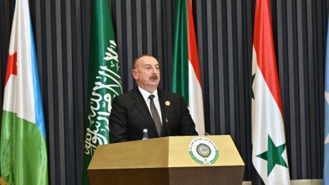 “Beynəxalq donor təşkilatlar bu işdə bizə yardım etmir” - Prezident