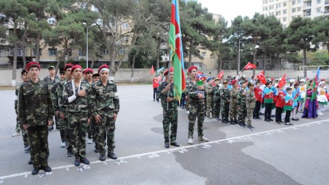 Zəfəri qeyd edən şagirdlərin vətən sevgisi - FOTOLAR