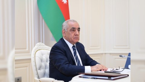 Əli Əsədovdan baş mühasiblərlə bağlı QƏRAR