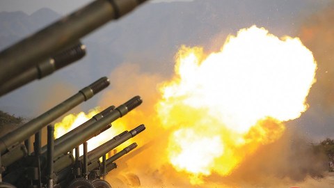 Şimali Koreya Rusiyaya gizli silah verir - AĞ EV