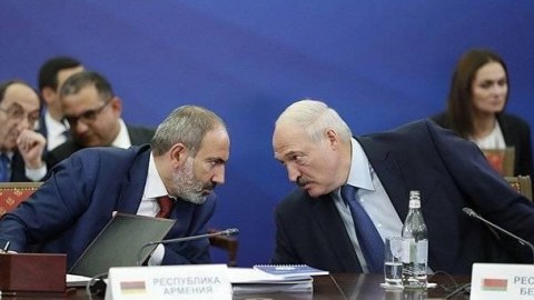 Lukaşenkonun Qarabağ açıqlaması İrəvanı bir-birinə vurdu - QALMAQAL