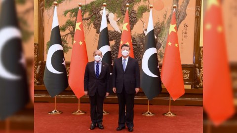 Pakistanın Baş naziri Çin lideri ilə görüşdü 