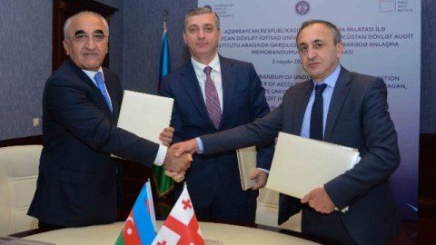UNEC üçtərəfli memorandum imzaladı - FOTOLAR