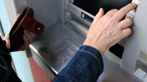 Oktyabrda pensiyaya çıxanların SAYI