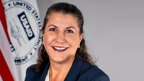 Erin Makki Azərbaycana gəlir