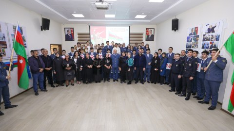 Gömrük Akademiyasında Zəfər Günü qeyd olunub