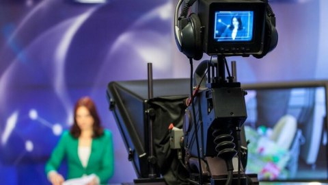 Teleradio işçilərinin peşə bayramıdır