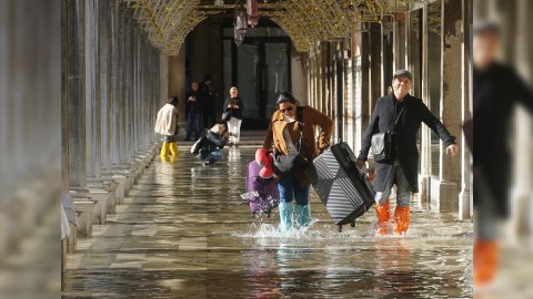 Məşhur San Marko meydanı su altında qaldı