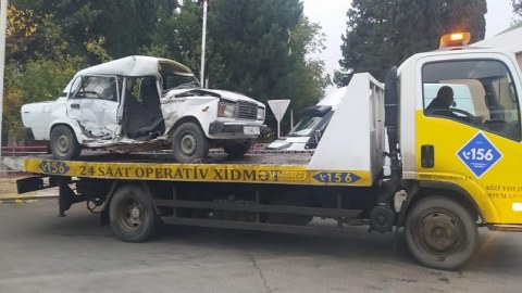 Tovuzda ağır qəza - Ata öldü, oğlu yaralandı