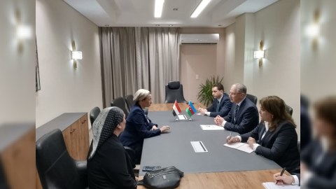 Muxtar Babayev iqlim konfransında iştirak edir