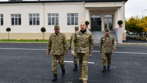 Prezident Füzulidəki yeni hərbi hissədə - YENİLƏNİB