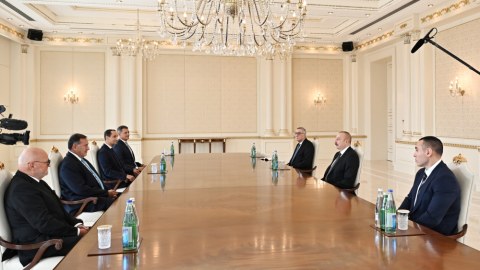 İlham Əliyev Spiros Kapralosu qəbul edib