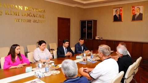 Çex Televiziyası Naftalanda çəkilişlərdə