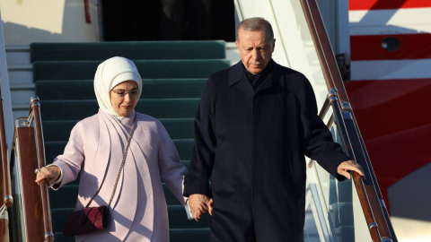 Ərdoğan xanımı ilə Səmərqənddədir