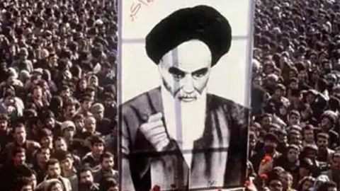 Xomeyniçilik şiəliyə qarşı: "İrana ibadət"ə dəvət edən siyasi ideologiya