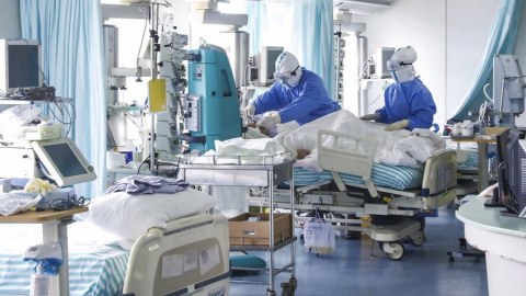 44 yeni yoluxma - Daha 2 nəfər öldü