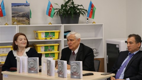Moldovada Kamal Abdullanın romanlarının təqdimatı olub