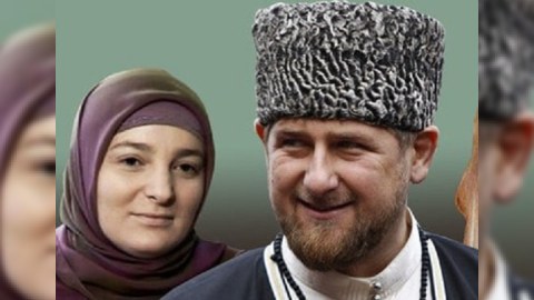 Putin Kadırovun arvadına “Qəhrəman ana” adı verdi