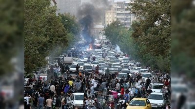 İranda saxlanılan 38 etirazçı azad edilib