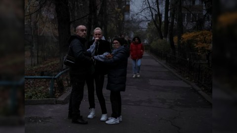 Rusiya 7 milyondan çox ukraynalını işıqsız qoydu