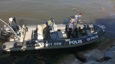 Polis Ayı Buxtasında əməliyyat keçirdi