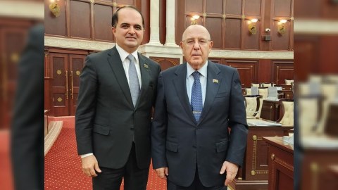 Nə gözəl ki, Əhliman müəllimlə bir cəmiyyətdə yaşayıb-çalışırıq!