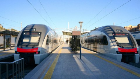 Sumqayıt-Bakı qatarında problem yarandı