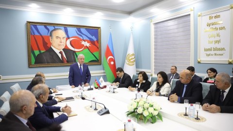 Gəncə Dövlət Universitetində elmi-praktiki konfrans keçirilib - FOTO