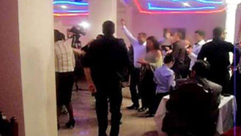 Bacısının toyunda ata qatili oldu - 17 il cəza aldı