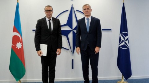 Diplomatımız etimadnaməsini Stoltenberqə təqdim etdi - FOTO