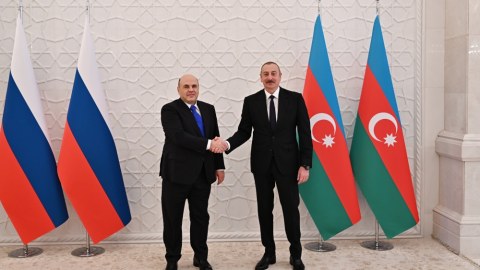 İlham Əliyev Mişustinlə görüşdü